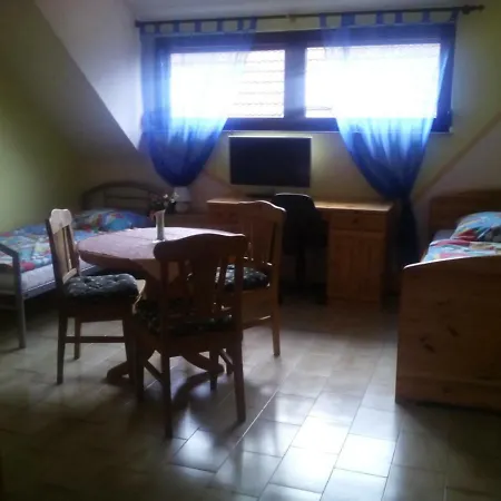 招待所 Bea's Monteurzimmer