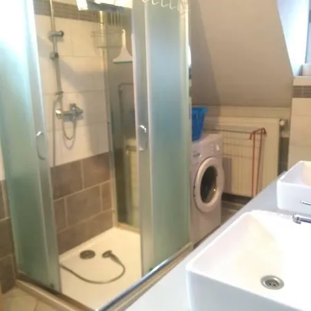 Bea's Monteurzimmer 招待所 Seckach