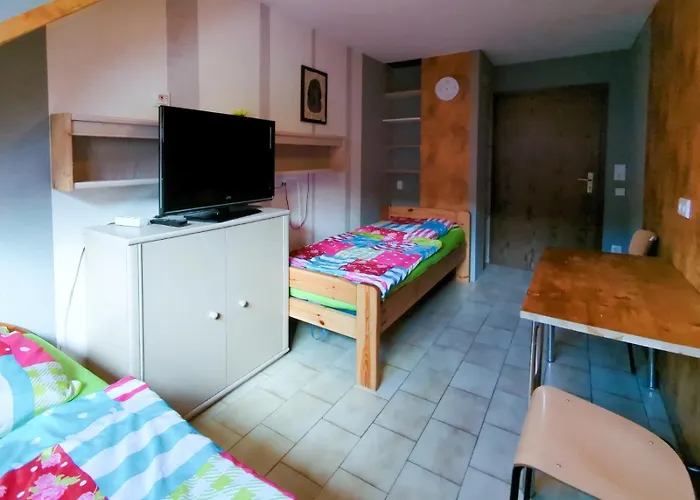 Bea's Monteurzimmer ゲストハウス Seckach