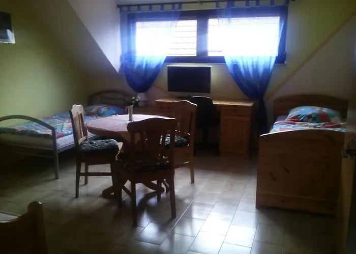 ゲストハウス Bea's Monteurzimmer